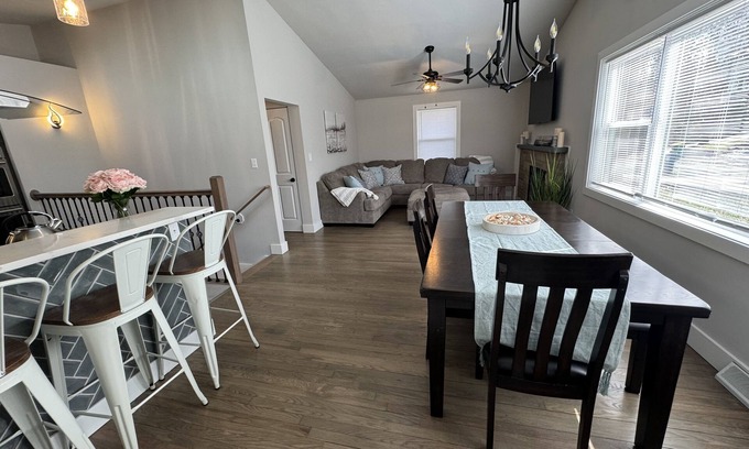 Miller Beach Casa | Miller Beach Family Getaway