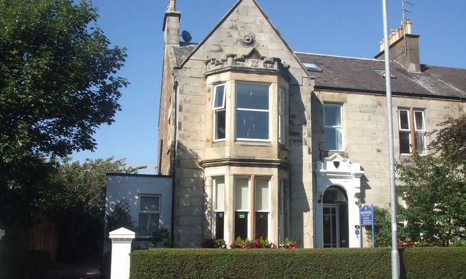 Ayr Casa | Miller House