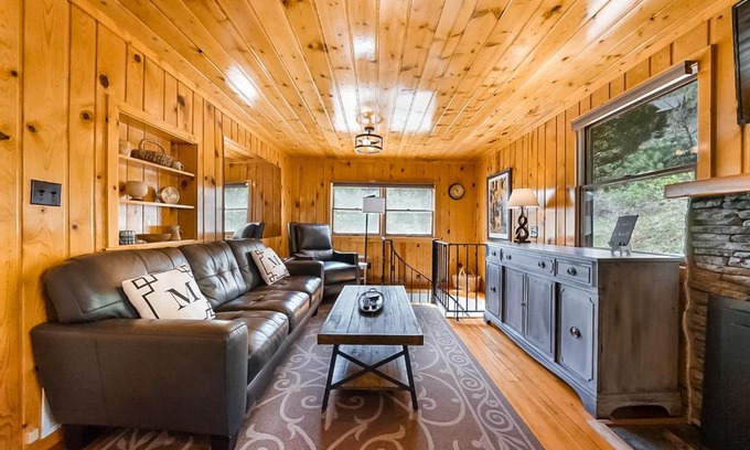 Green Mountain Falls Casa | Miller's Eden 1