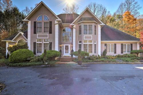 Franklin Casa | Million-Dollar Estate by Downtown Franklin!