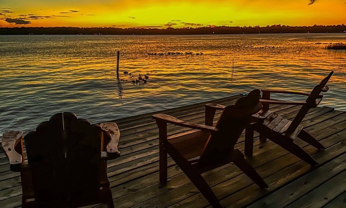 Florahome Cabaña | Million Dollar Sunset Views by Cabin Coffee