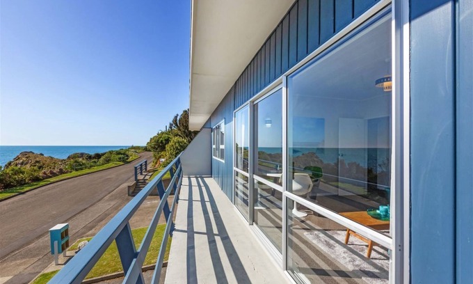 Titahi Bay Casa | Million dollar views.