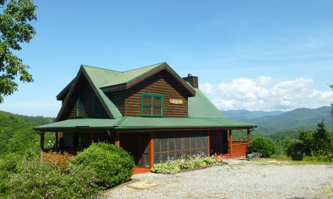 Bryson City Cabina | Millones de visitas $$$ en Longview Cabin
