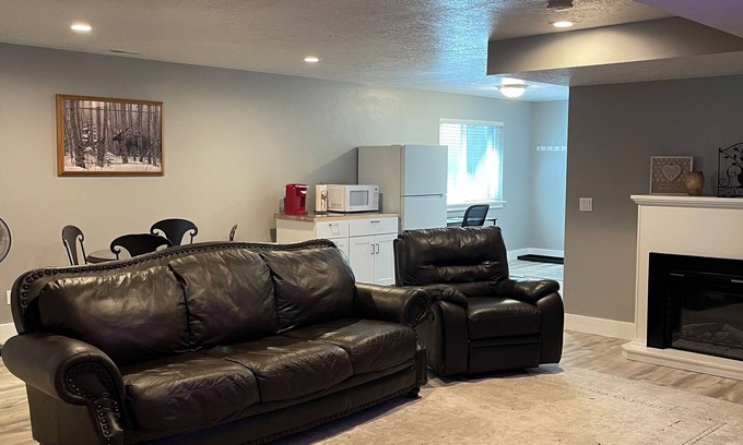 Millville Apartamento | Millville Charming Suite close to Logan downtown, USU, & Logan Canyon.