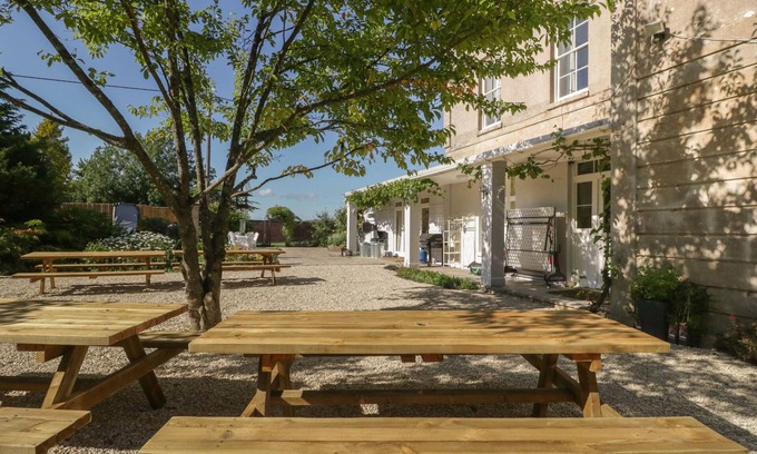 Gillingham Casa | Milton Manor