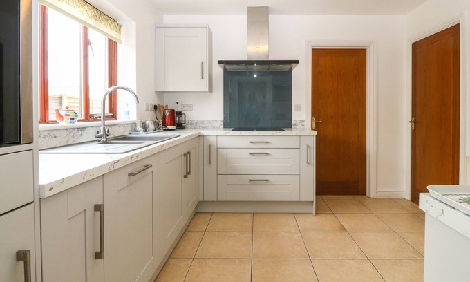 Criccieth Cabaña | Min Y Traeth