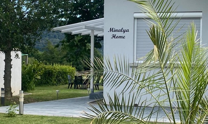 Laufenburg Apartamento | Minalya Home