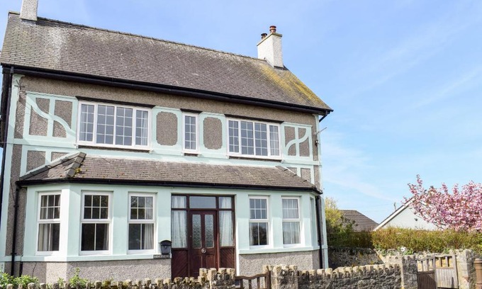 Newborough Casa | Minffordd