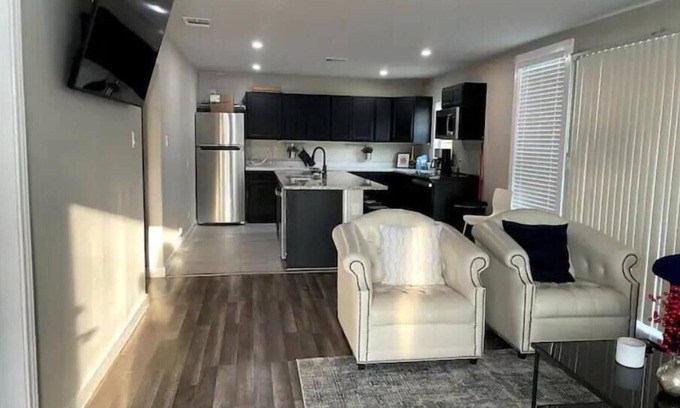 McNeil Casa | Mini CasaAzul