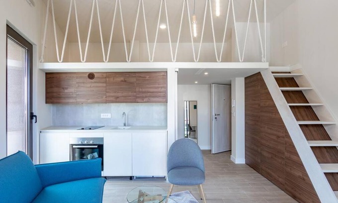 Mrcevac Apartamento | Mini Condos® 13 D1 - Modern Studio with mezzanine