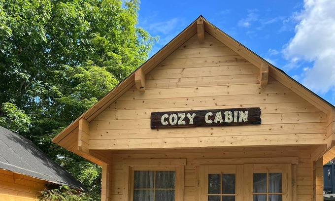 Seguin Cabina | Mini Home on the Lake
