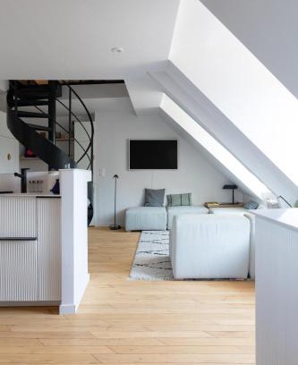Les Iles Apartamento | Mini loft in Notre Dame district, Île Saint-Louis, Paris