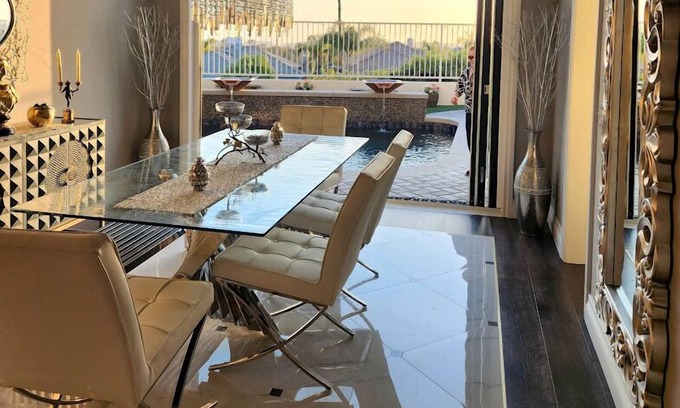 Coto de Caza Casa | Mini Mansion