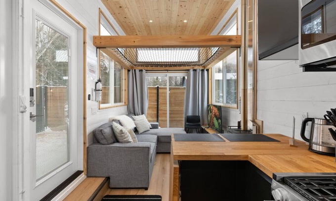 Huntsville Casa | Mini Muskoka Getaway