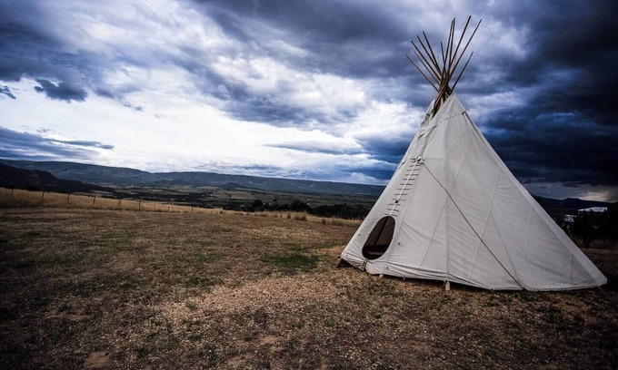 Collbran Alquiler De RV | Mini-Retreat - Camping Teepee