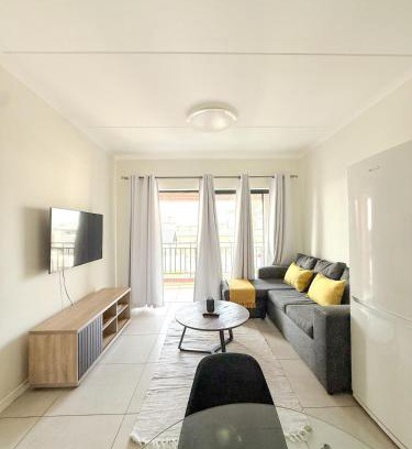 Greater Johannesburg Metropolitan Area Apartamento | Minimalist Dream Stay