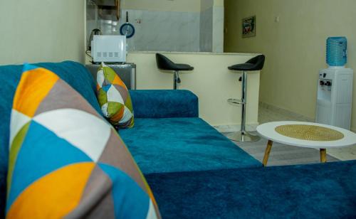 Nanyuki Apartamento | Minimalist Escape Executive One Bedroom with Netflix and WIFI