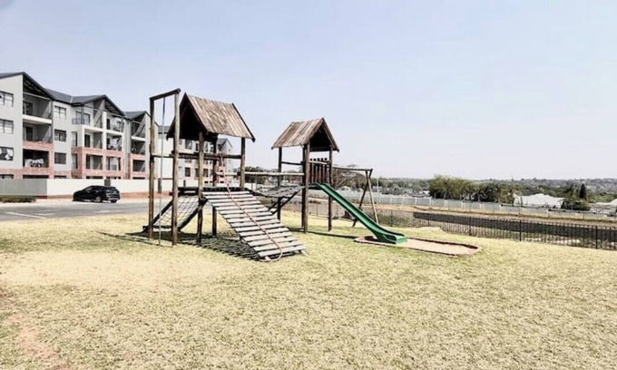 Greater Johannesburg Metropolitan Area Apartamento | Minimalist Stay | Clean, Cute & Cozy.