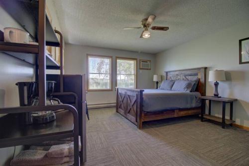 Clitherall Casa | Minnesota Lake Home Resort Studio-Style Cottage
