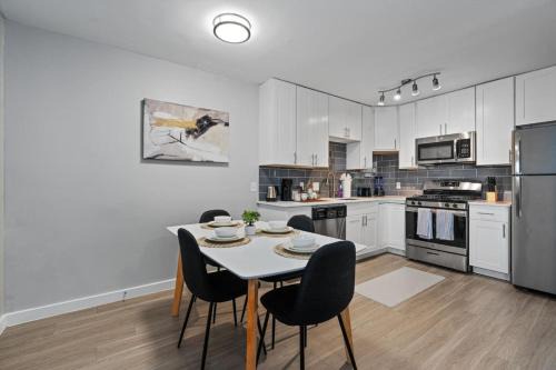 Hyde Park Apartamento | Mins 2 Dwntown - Private Stay - Nestled Austin Pad