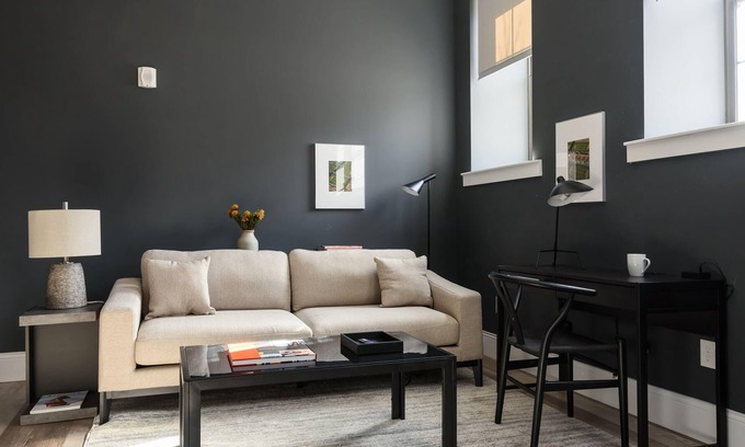 Near Southside Apartamento | Mins to Downtown, Ballpark, Arch | Aparcamiento gratuito + W&D | Zencity en Burdeos