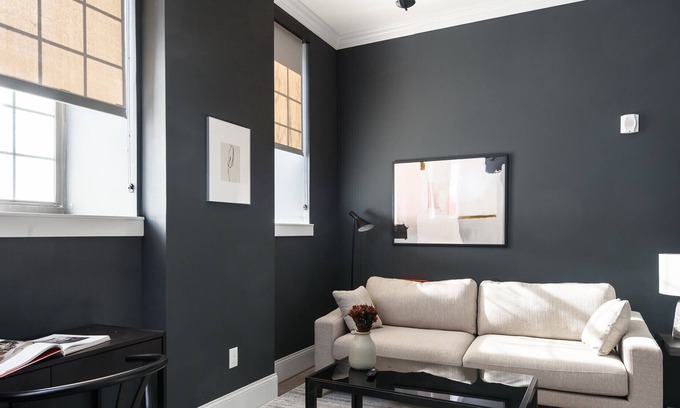 Lafayette Square Apartamento | Mins to Downtown, Ballpark, Arch | Free Parking + W&D | Zencity
