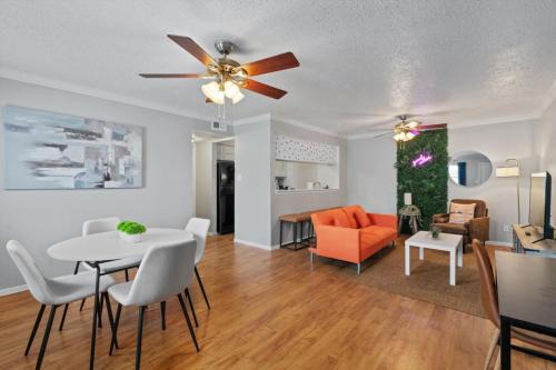 Brentwood Apartamento | Mins to Downtown - Stunning Austin Haven - Pool