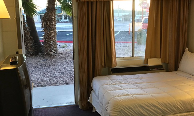 Tucson Hotel | Minsk Hotels - Extended Stay, I-10 Tucson Airport