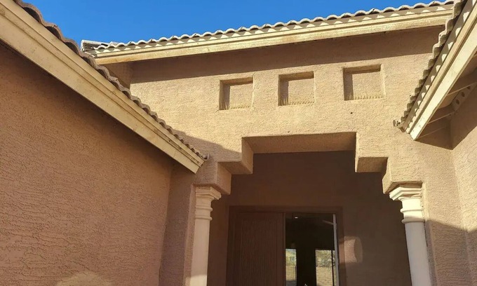 Copper Creek Casa | Minton Street Jewel, this house exudes peace, it is so quiet and serene. Enjoy!