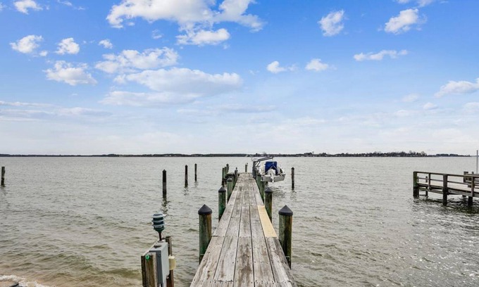 Unionville Casa | Minutes from Downtown Easton and St. Michaels | Private Dock | Kayak | Pet Frien