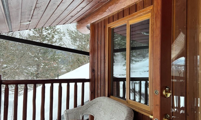 Colville Casa | Minutes from the sandy beaches of Lake Roosevelt & the Colville National Forest
