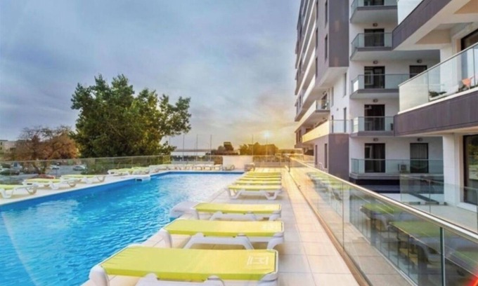 Mamaia-Sat Apartamento | Mira Residence