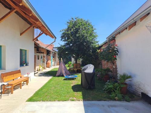 Rakvice Casa | Mirabelka Rakvice