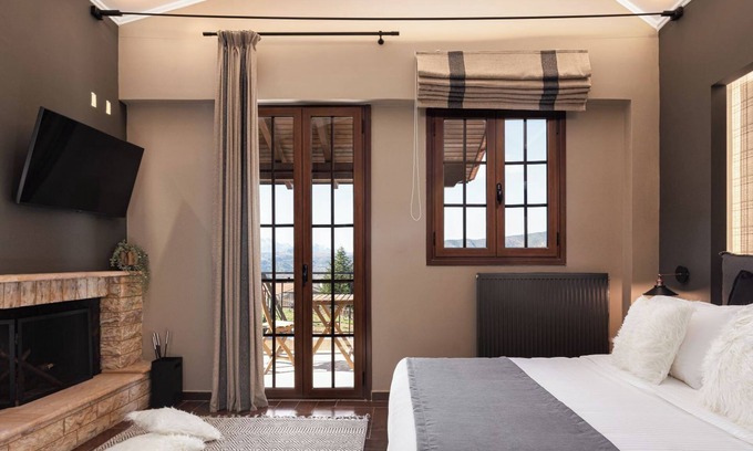 Kalavrita Apartamento | Mirada by GM Luxury Suites
