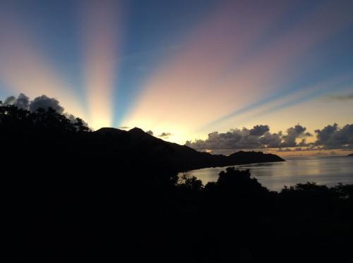 Anse Volbert Village Casa | Mirella Villa