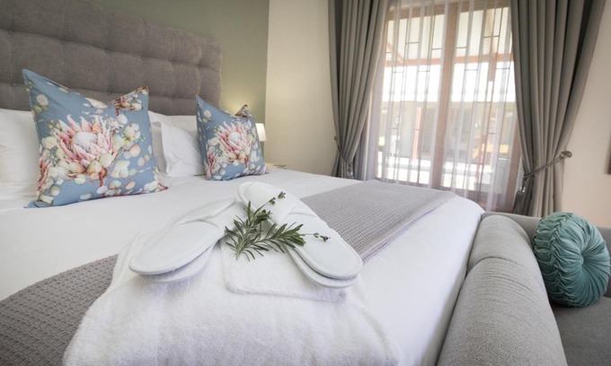 Montagu Casa | Mirihof Retreat and Olive Estate
