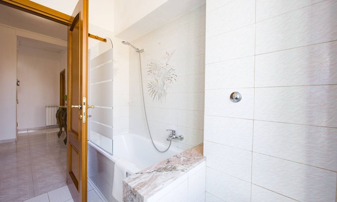 Prenestino-Centocelle Apartamento | [MIRTI Classic Plaza] Netflix | Wi-Fi and Relaxation Rome