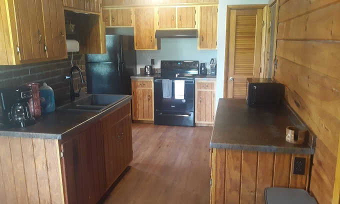 Gainesboro Cabina | Miss Jettie's Cabin