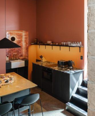 New Farm Apartamento | Miss Midgley's - Locker Room
