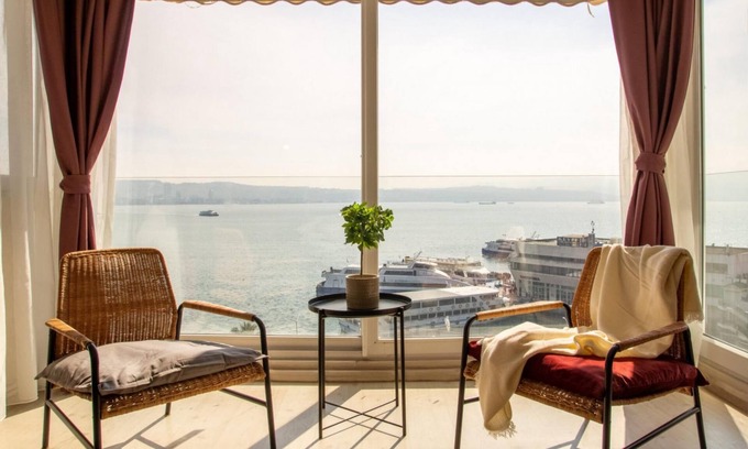 Karsiyaka Apartamento | Missafir Exceptional Flat with Sea View in Izmir