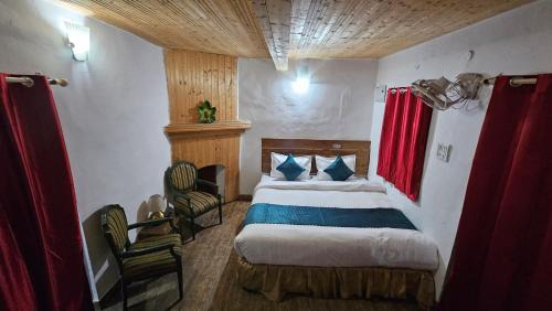 Khattalwada Cabina | Misto cafe & Homestay kasauli