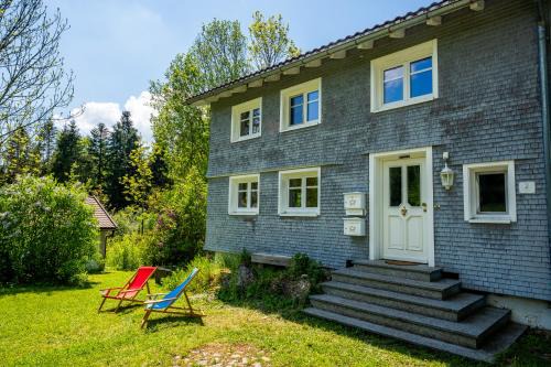 Weiler-Simmerberg Casa | Mit Blick auf Bergwiesen - Familienfreundliches Bauernhaus im Westallgäu