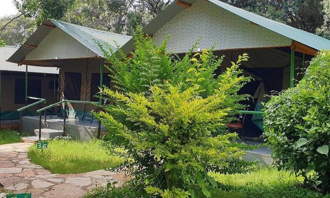 Ololaimutiek Hotel | Miti Mingi Eco Camp