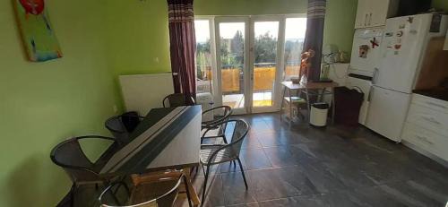 Balatonalmadi Casa | Mitra Vendégház