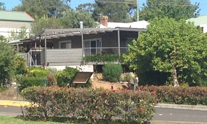 Mittagong Casa | Mittagong Villa Centrale- Vistas al pueblo bañada por el sol