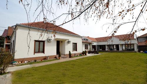 Kladovo Apartamento | Mladenovic apartments