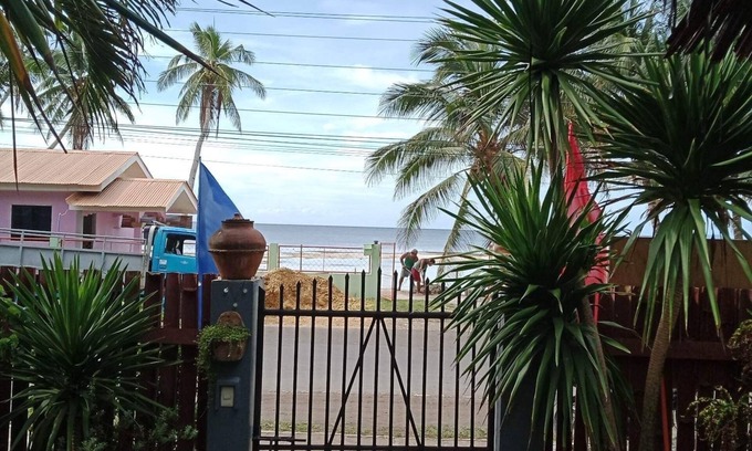 Larena Apartamento | MLB BEACHFRONT APARTMENT