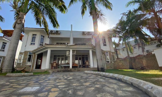 Mombasa Villa | Mnazi Beach Front Villa