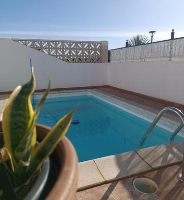 Corralejo Hostal | MOANA SURF HOUSE