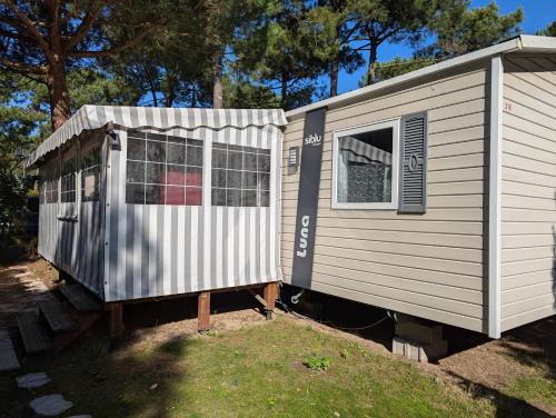 Les Mathes Otro | Mobil home climatisé récent 2 salles d'eau, 2 WC à SIBLU Bonne Anse plage